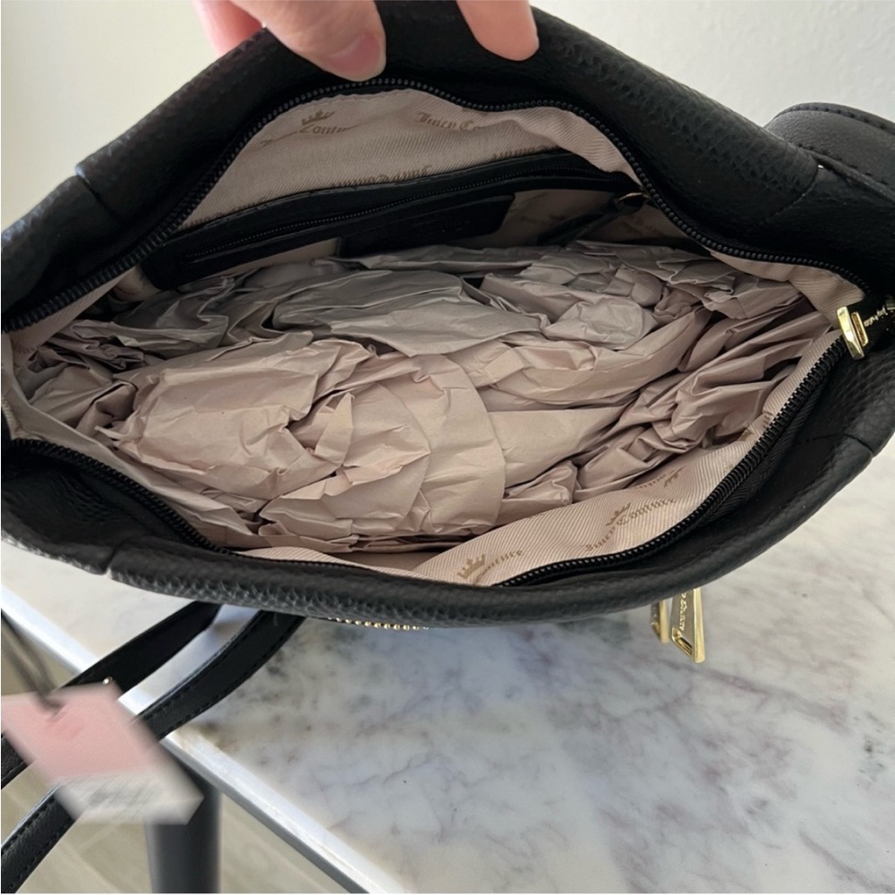 Juicy Couture Escapade Crossbody Black NWT - Picture 5 of 5